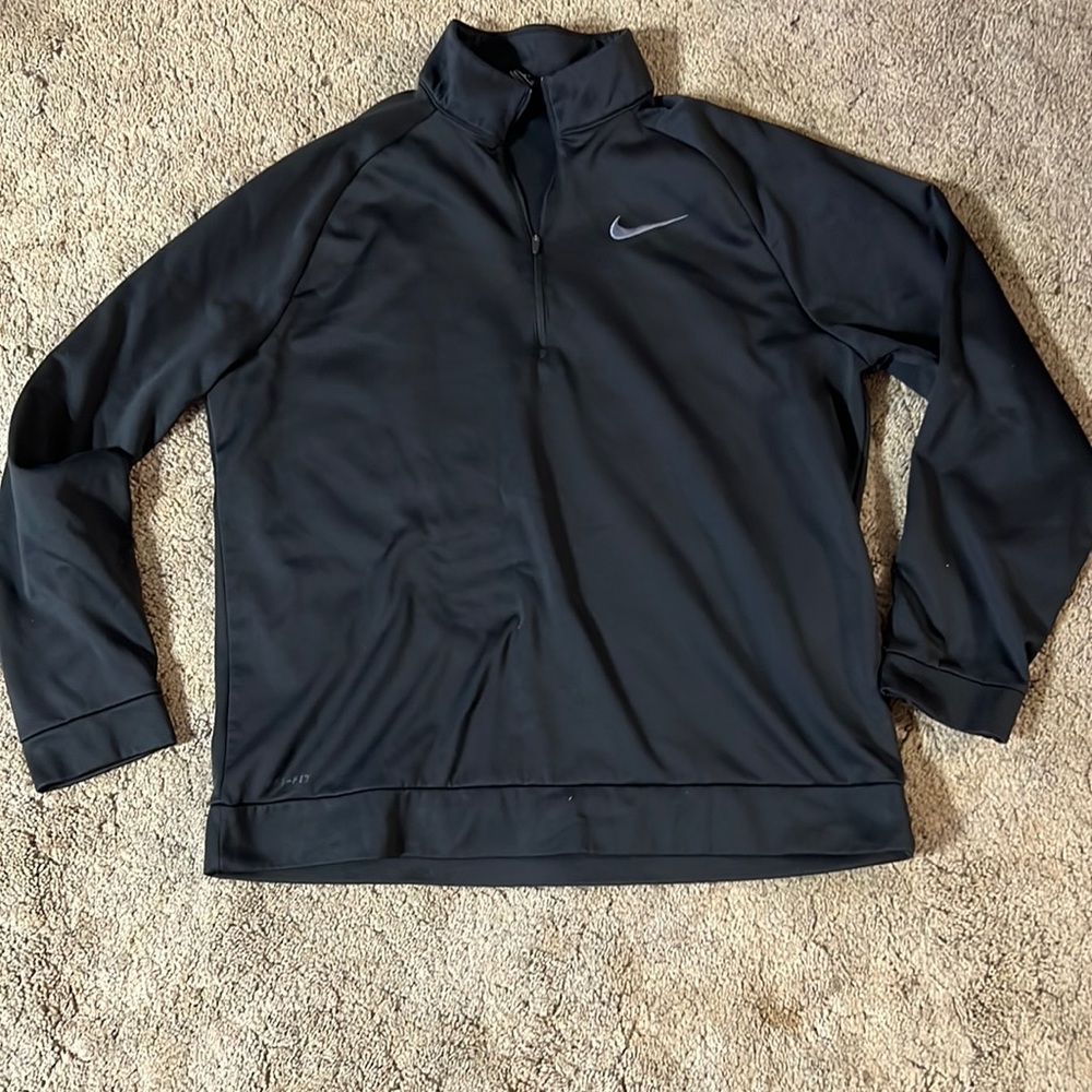 Nike men’s black half zip pullover size XL